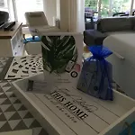 Apartment Gold